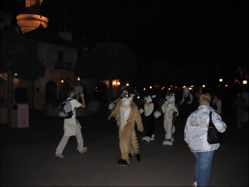 [Aoi_disney05_046.JPG]