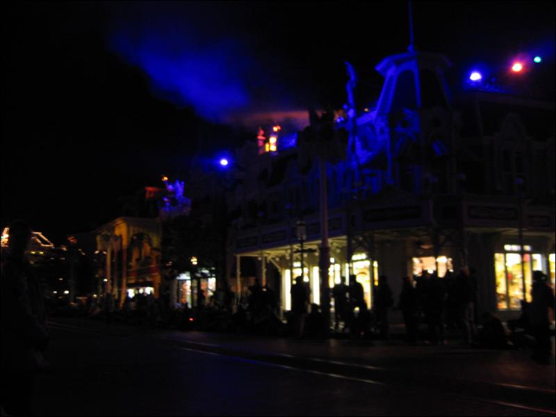 [Aoi_disney05_086.JPG]