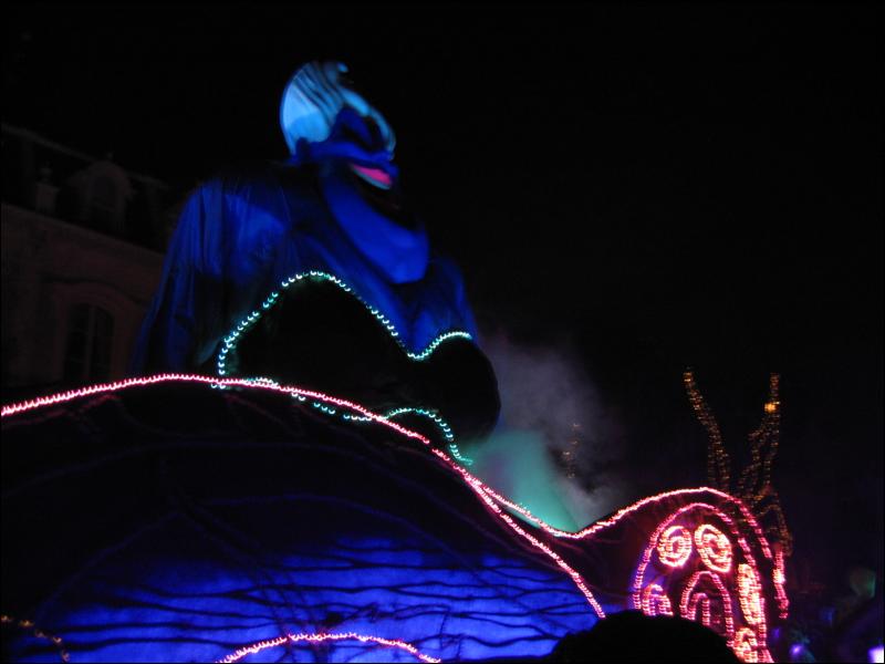 [Aoi_disney05_141.JPG]