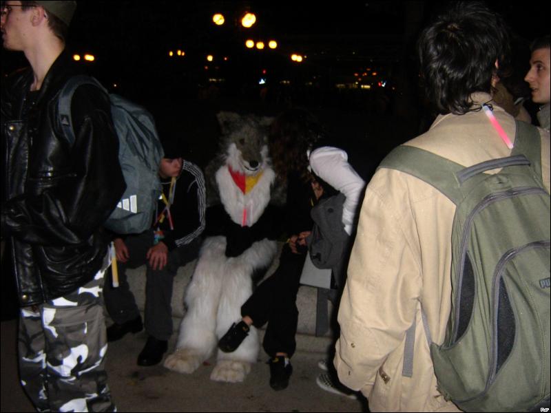 [Furrtek_Halloween2006_034.jpg]