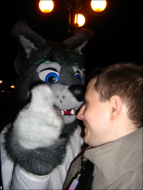 [Furrtek_Halloween2006_068.jpg]