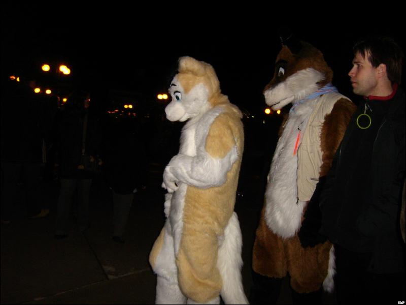 [Furrtek_Halloween2006_075.jpg]