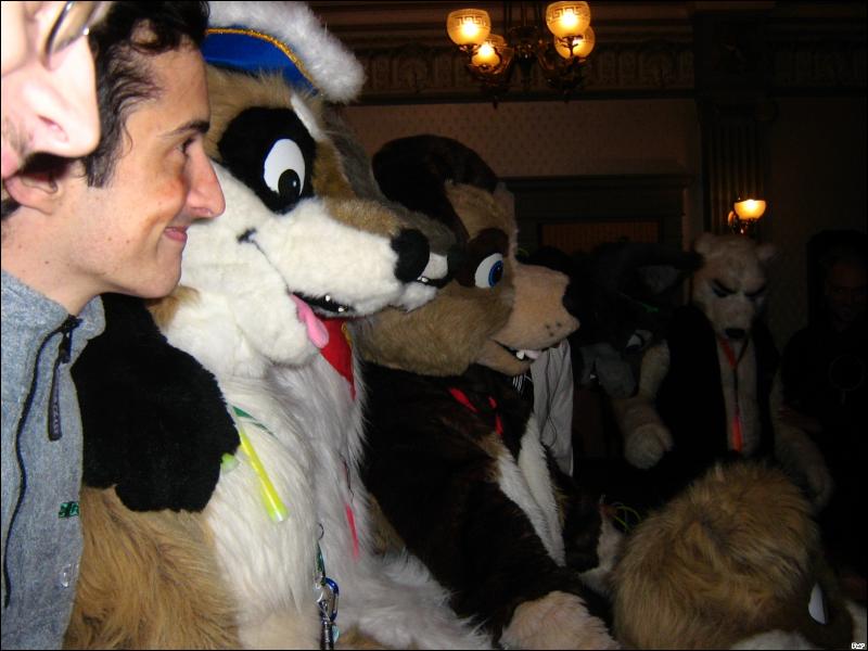 [Furrtek_Halloween2006_098.jpg]