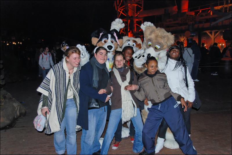 [Furrtek_Tim_Halloween2007_6096_e.jpg]