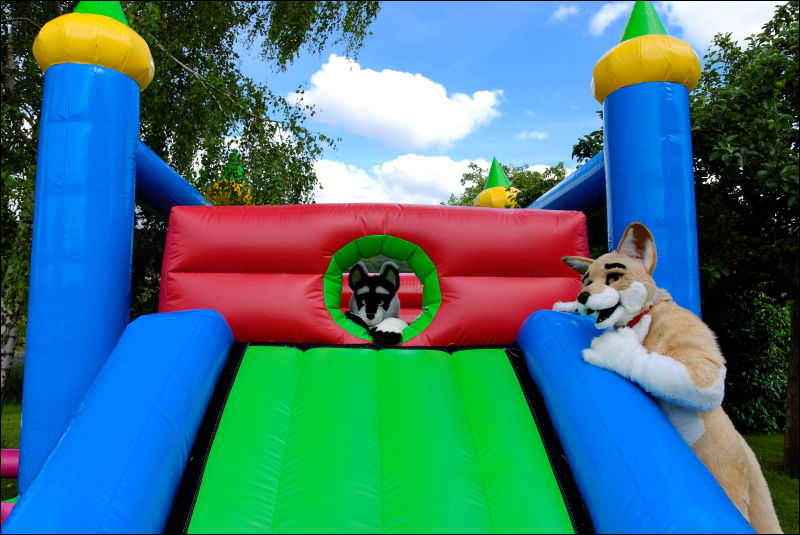 [20120624_BouncyCastle0135_e.jpg]