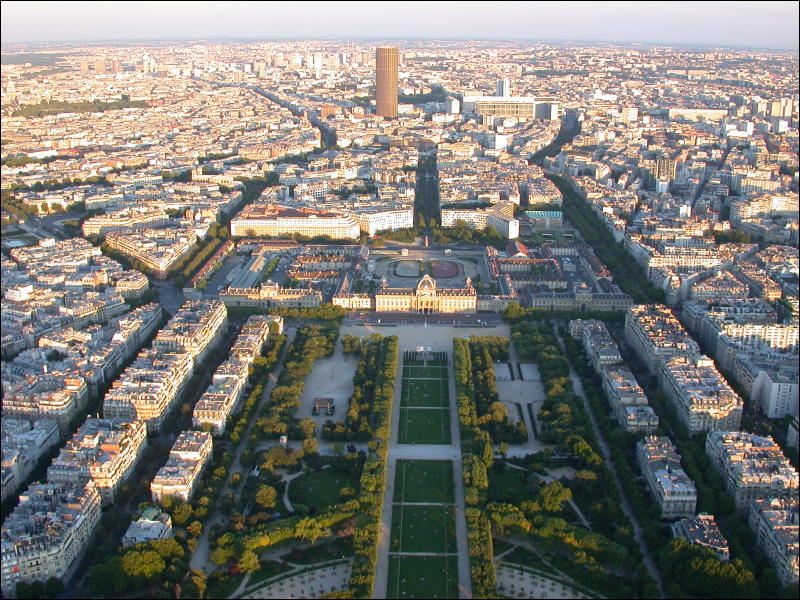 [Tim_360Paris20010813_02a.jpg]