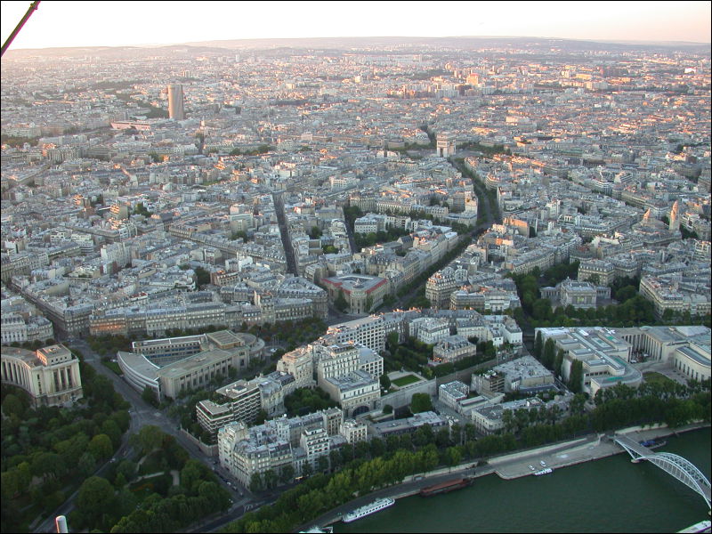 [Tim_360Paris20010813_12.jpg]