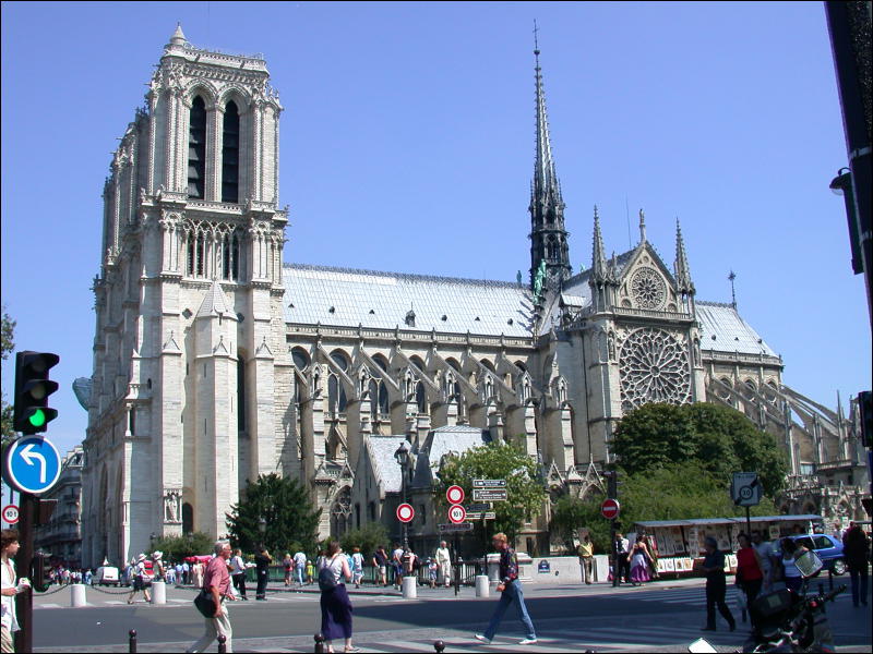 [Tim_Paris20010813_NotreDame01.jpg]