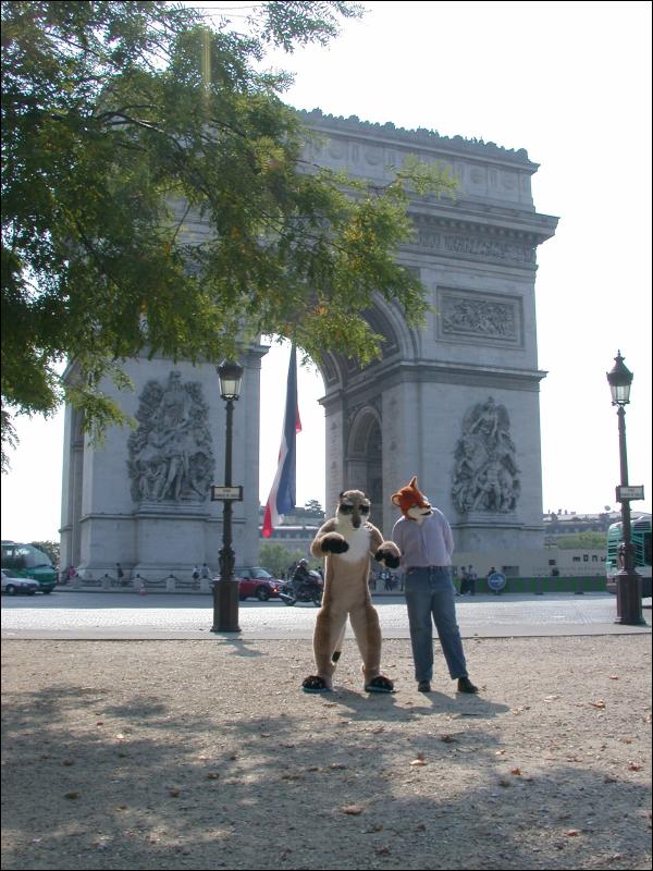 [20020824_MeerkatNFoxyInParis_042.jpg]