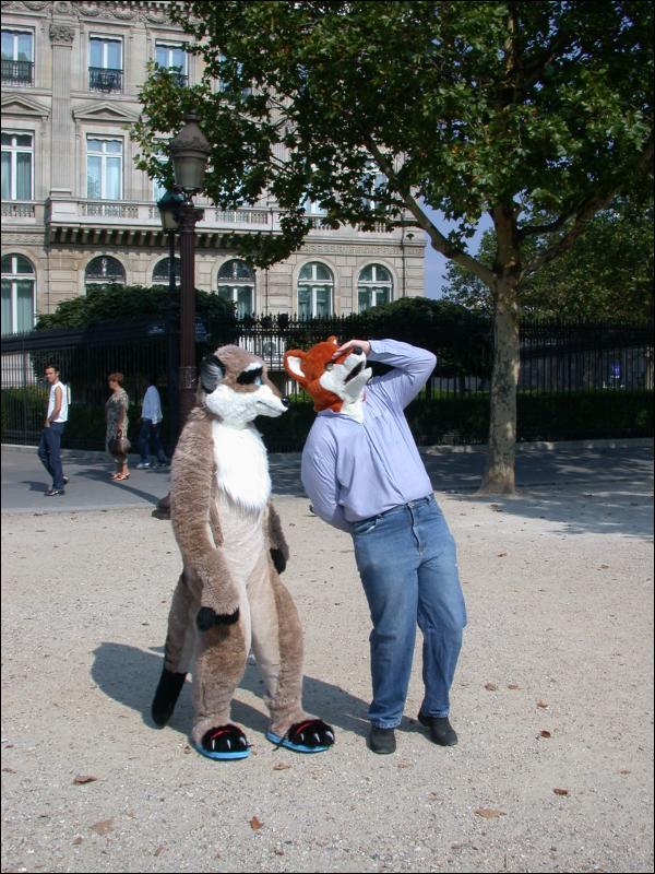 [20020824_MeerkatNFoxyInParis_051.jpg]