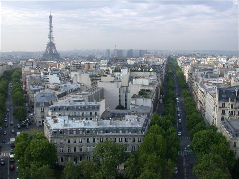 [Tim_20050729_Paris_011.jpg]