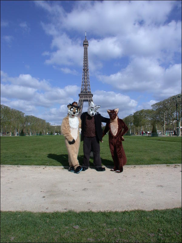 [20060429_FurbleInParis_012.jpg]