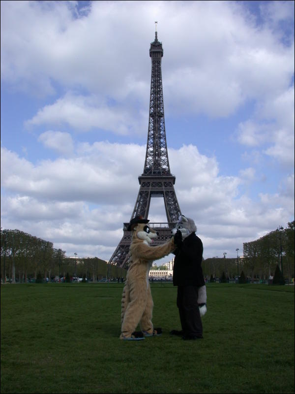 [20060429_FurbleInParis_035.jpg]