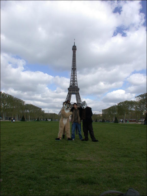 [20060429_FurbleInParis_065.jpg]