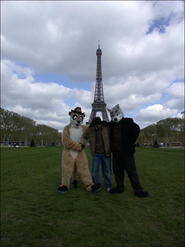 [20060429_FurbleInParis_067.jpg]