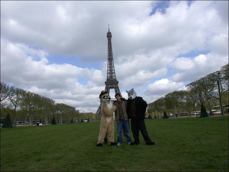 [20060429_FurbleInParis_068.jpg]