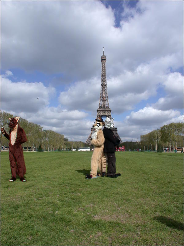 [20060429_FurbleInParis_074.jpg]