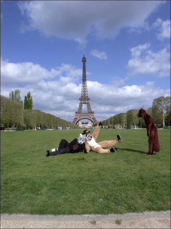 [20060429_FurbleInParis_085.jpg]