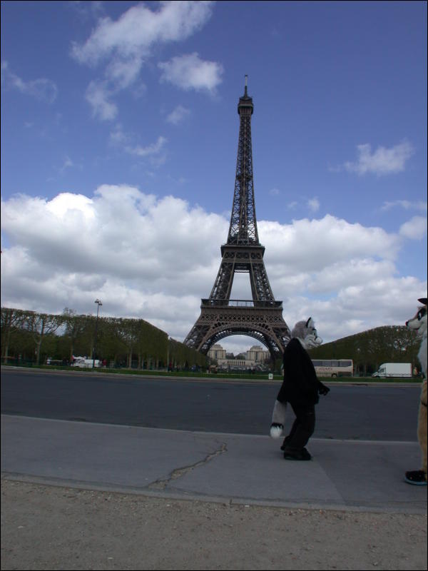 [20060429_FurbleInParis_097.jpg]