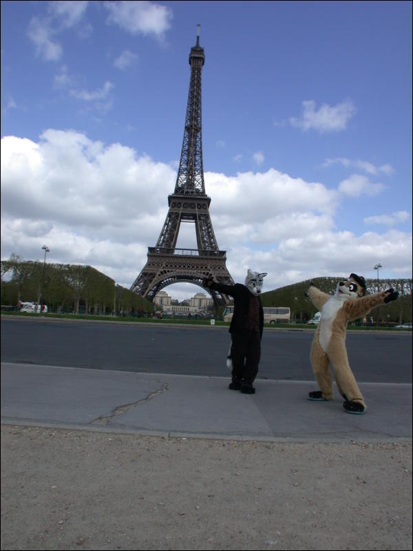 [20060429_FurbleInParis_098.jpg]