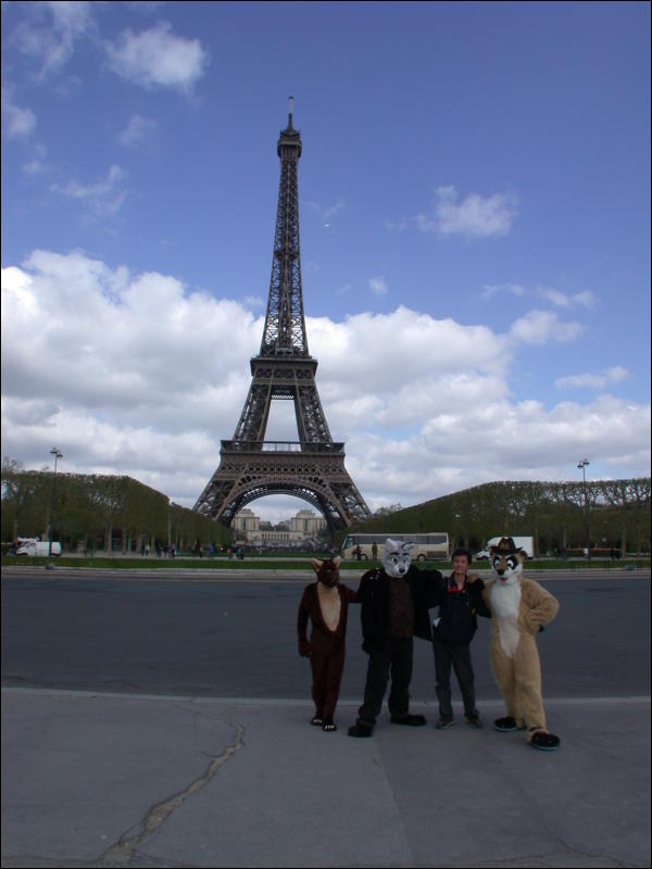 [20060429_FurbleInParis_100.jpg]