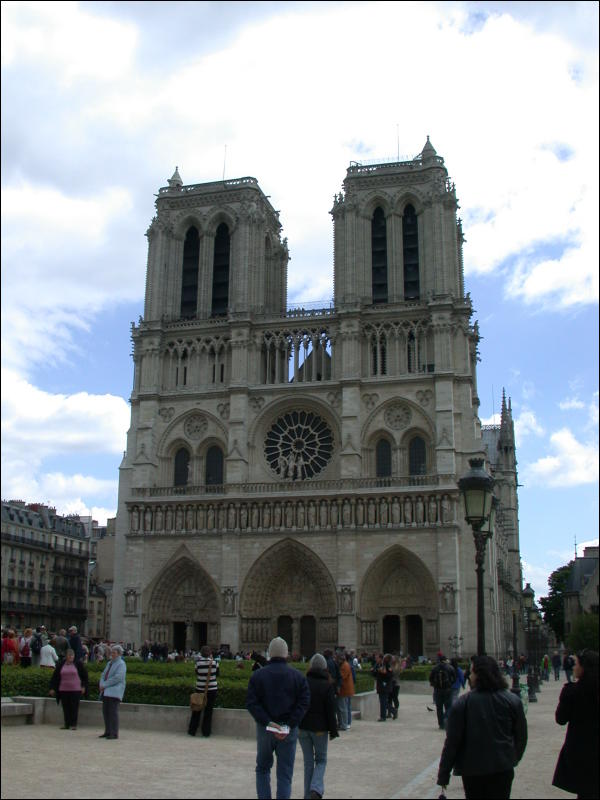 [20060429_FurbleInParis_122.jpg]