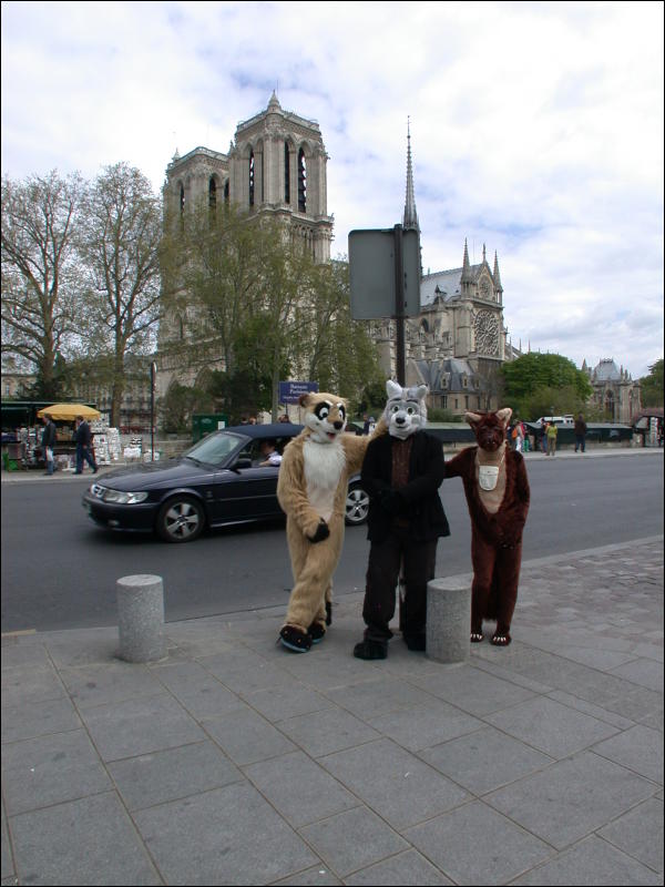 [20060429_FurbleInParis_135.jpg]