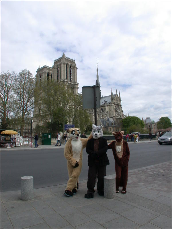 [20060429_FurbleInParis_136.jpg]