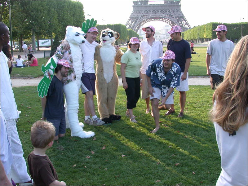 [Eisbaer_EiffelTower20060723_77.jpg]