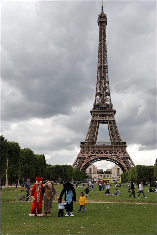 [20090902_EiffelTower_5447_e.jpg]