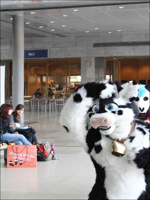 [Ray_LeipzigBookfair20120315_042.jpg]