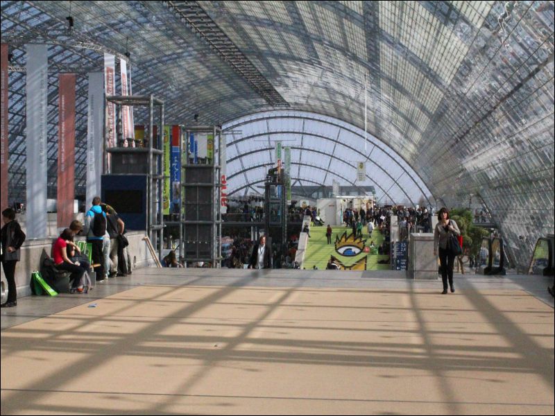 [Ray_LeipzigBookfair20120315_124.jpg]