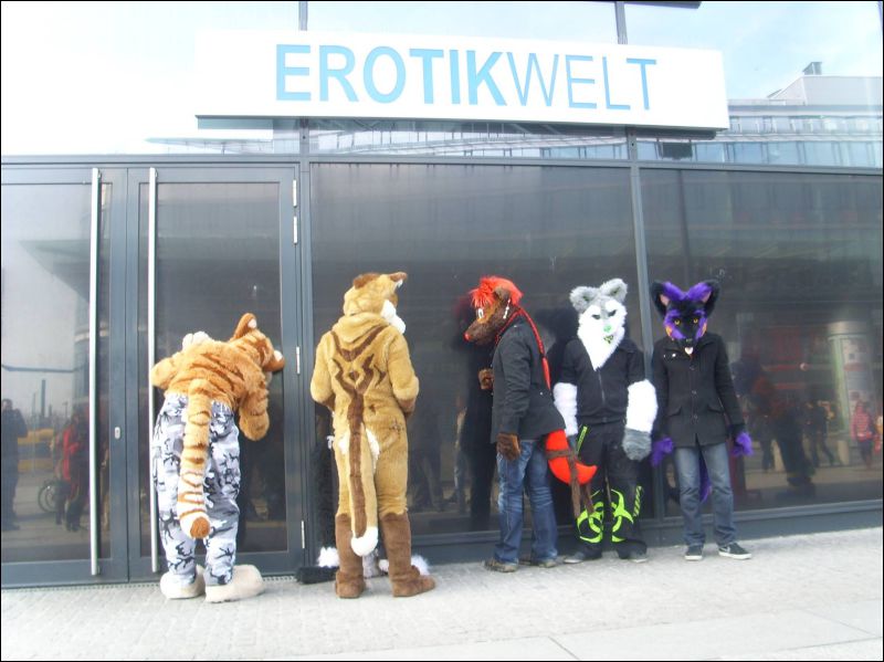 [Dresden_Furmeet_23032013_Gruenfuchs (26).JPG]