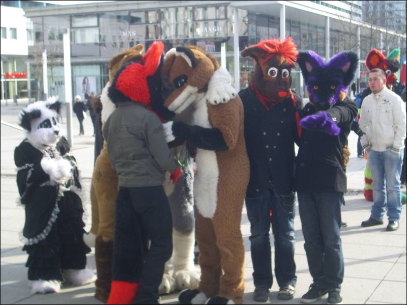 [Dresden_Furmeet_23032013_Gruenfuchs (49).JPG]