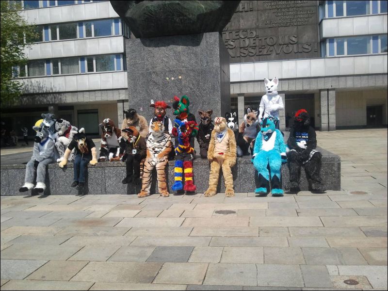 [Fursuitwalk_Fridolfus (24).jpg]