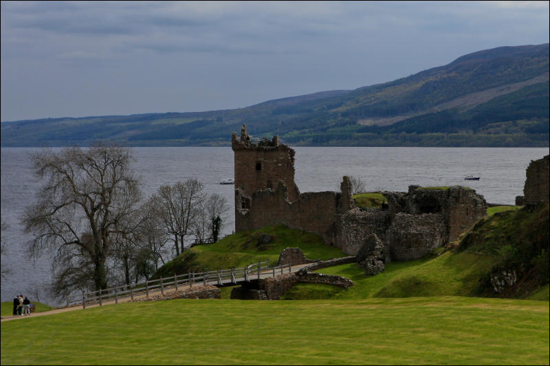 [Junkvist_13_UrquhartCastle-005.jpg]