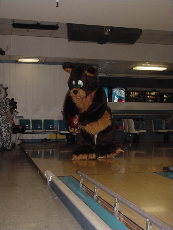 [20030216_Bowling_34.jpg]