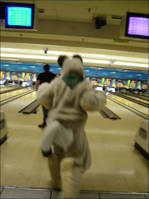 [Kofu_Bowling_200603_02.jpg]