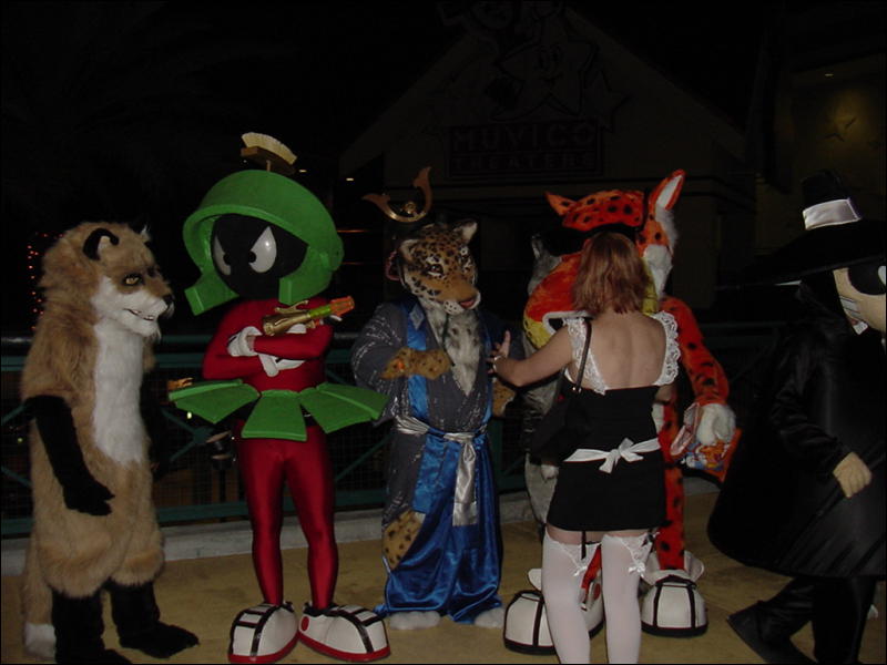 [PointOrlandoHalloween_2002_32.jpg]