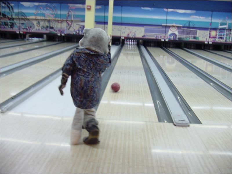 [20021112_Bowling_12.jpg]