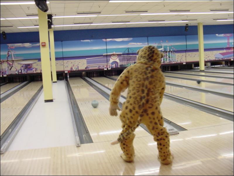 [20021112_Bowling_16.jpg]